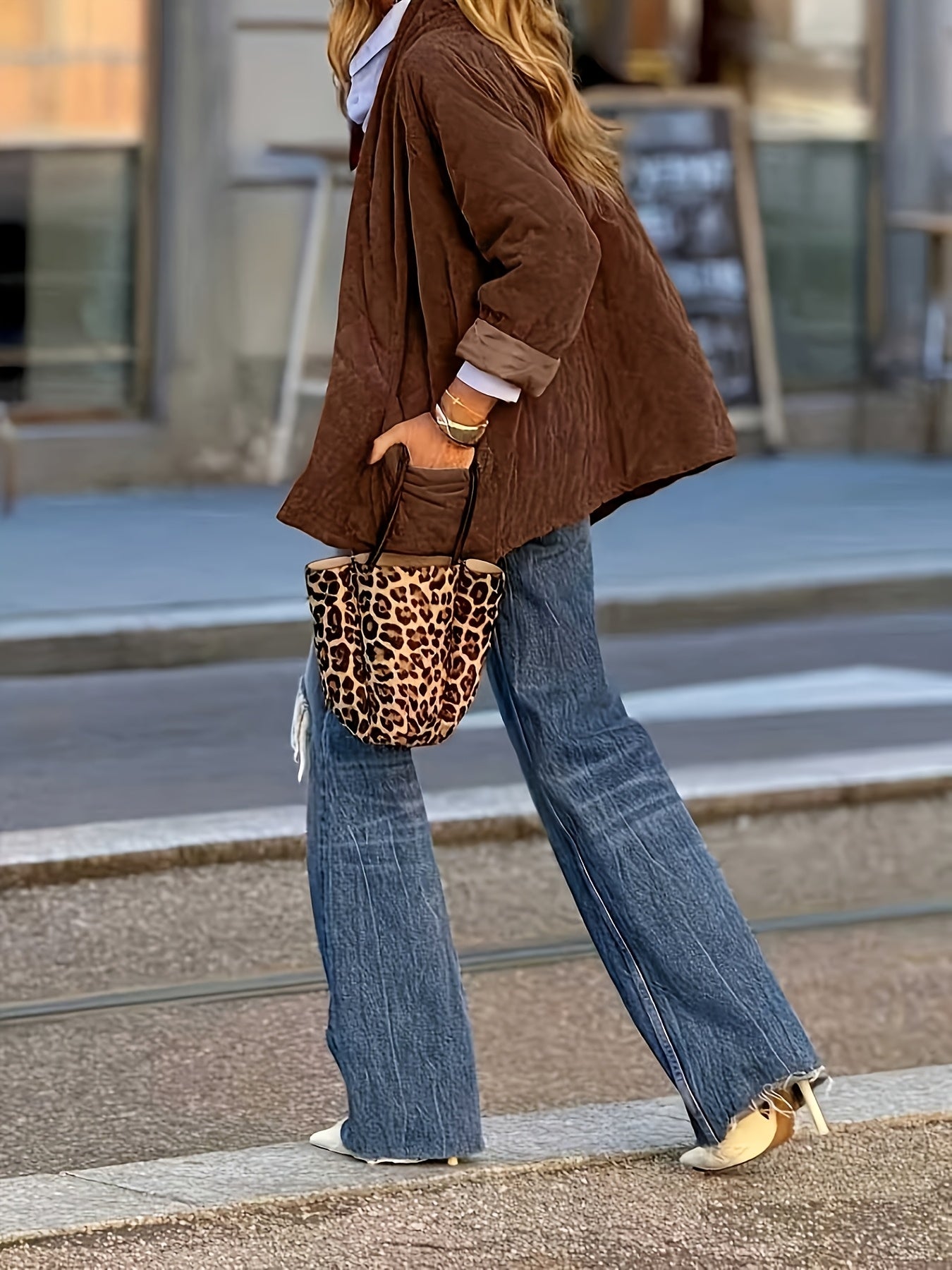 Elegant Brown Tweed Jacket