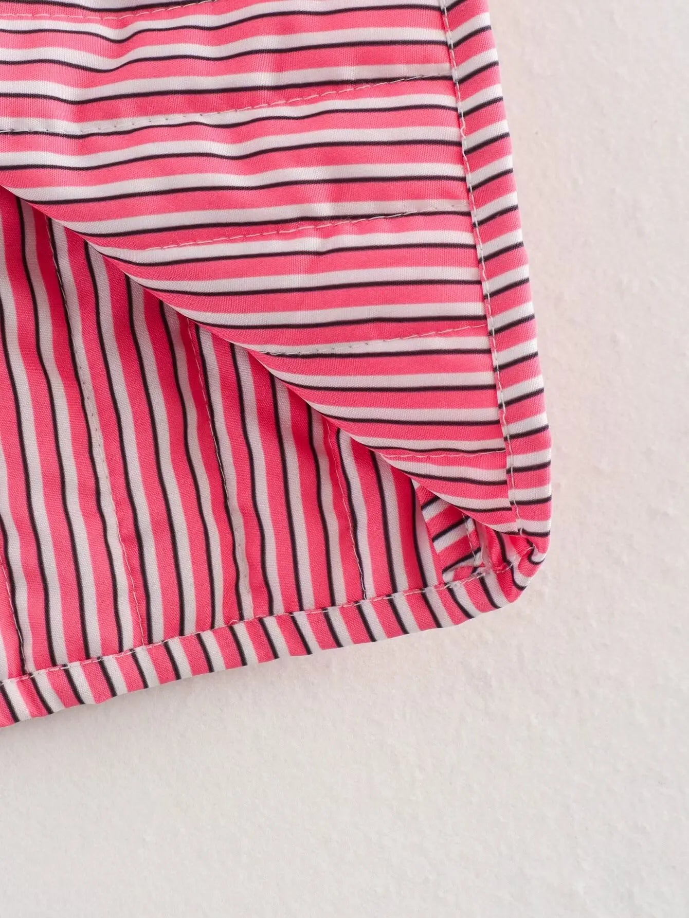 Sleeveless Retro Vintage